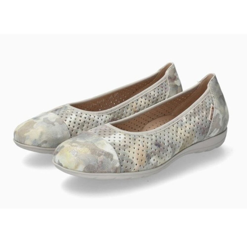 Mephisto Women's Erika Perf. Ballerina